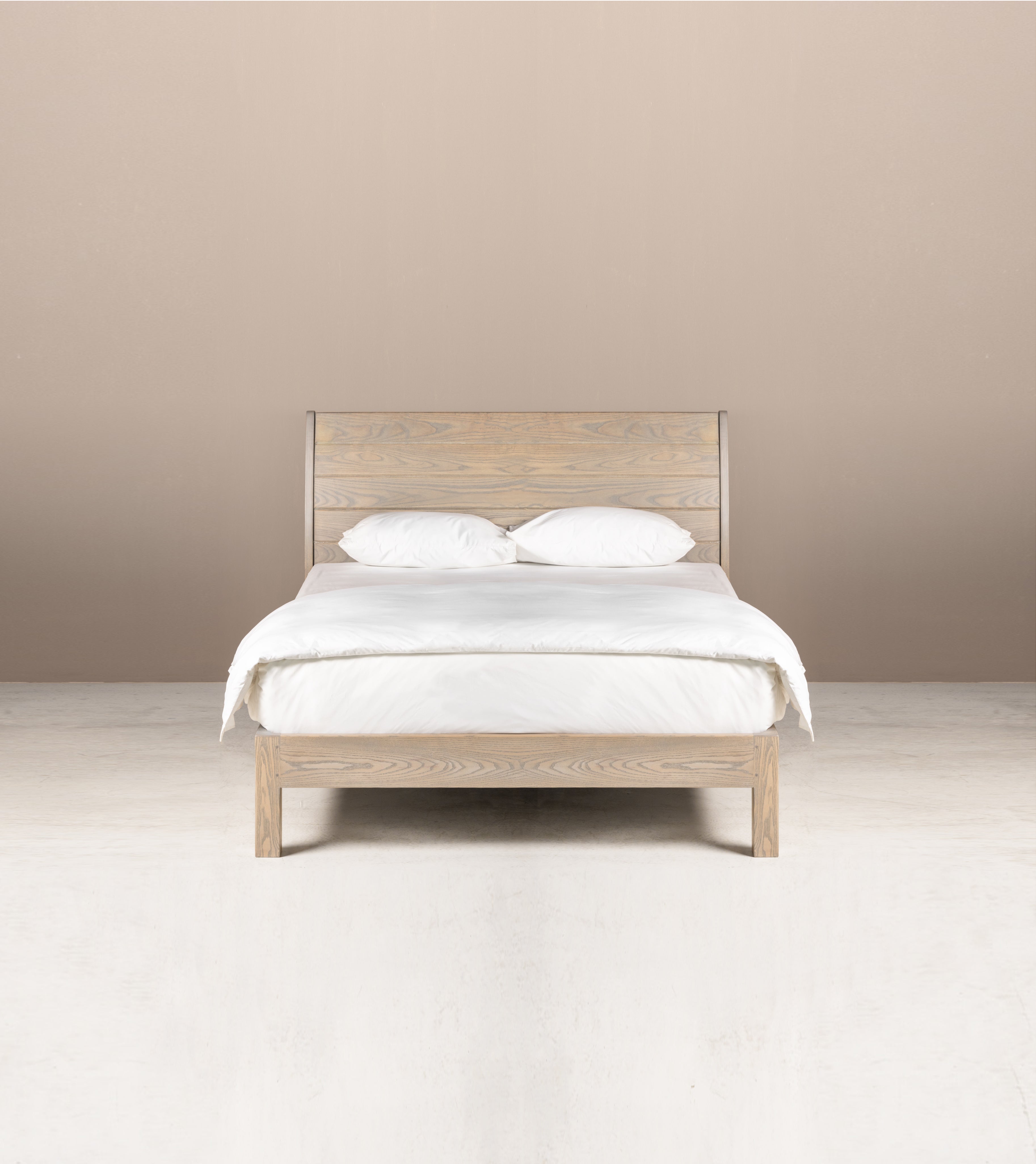 Juliet Bed