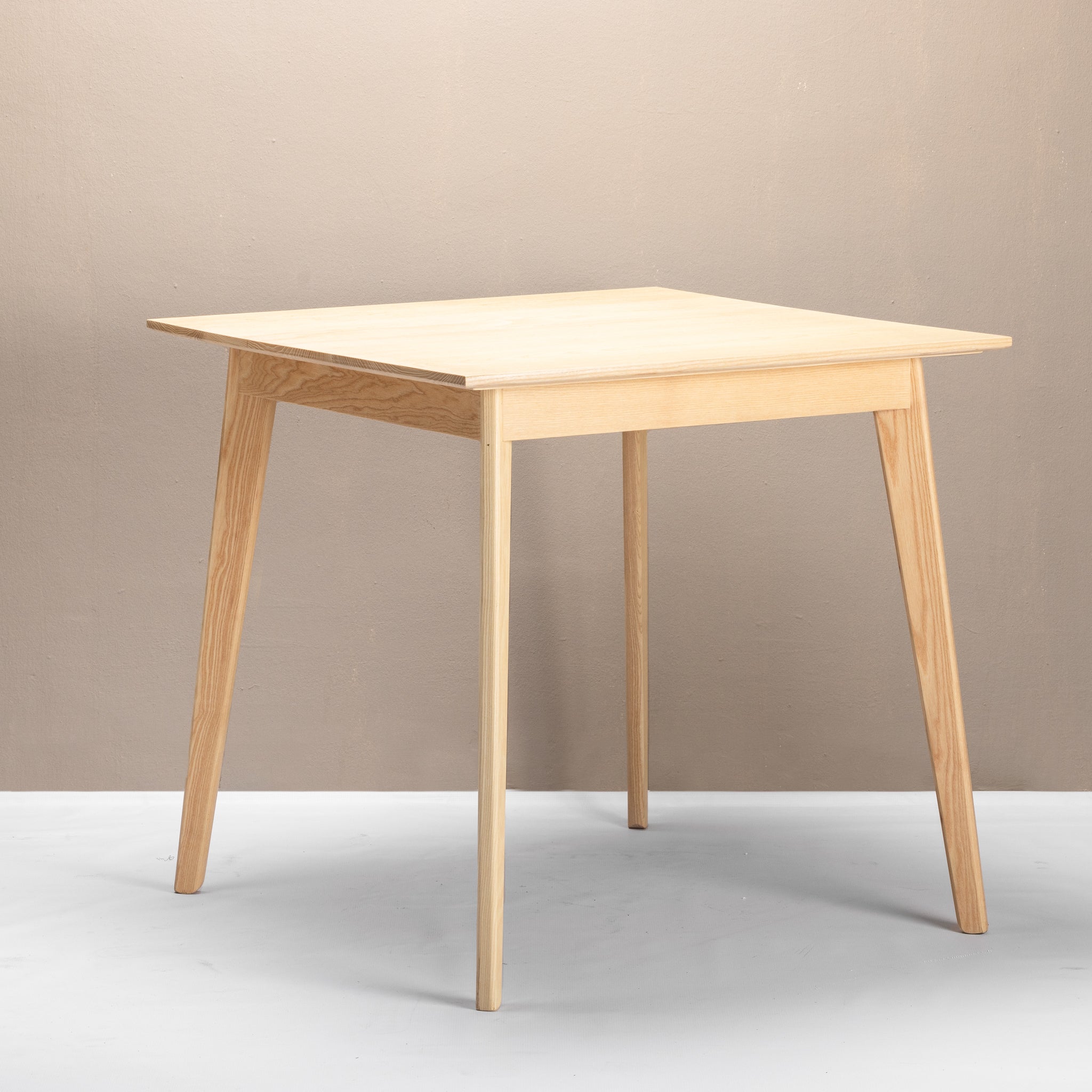 Neptune Dining Table